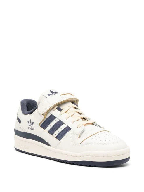 forum 84 low white blue