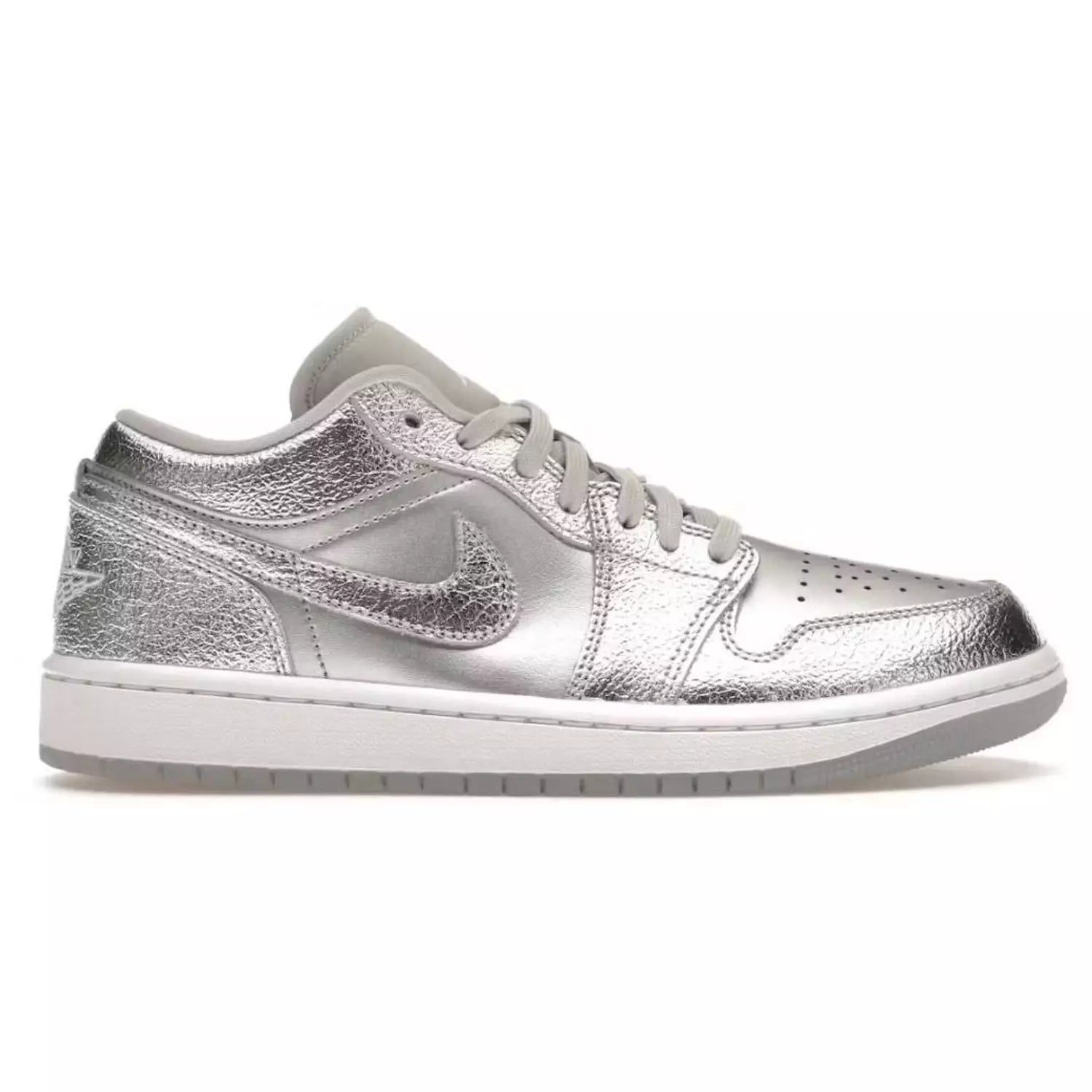 Nike Air Jordan Low SE - Metallic Silver