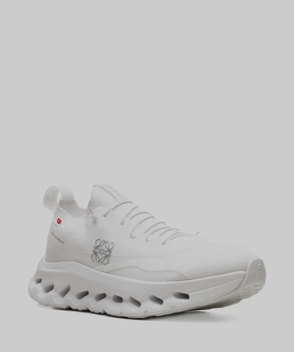 Sale On Running Cloudtilt LOEWE All White