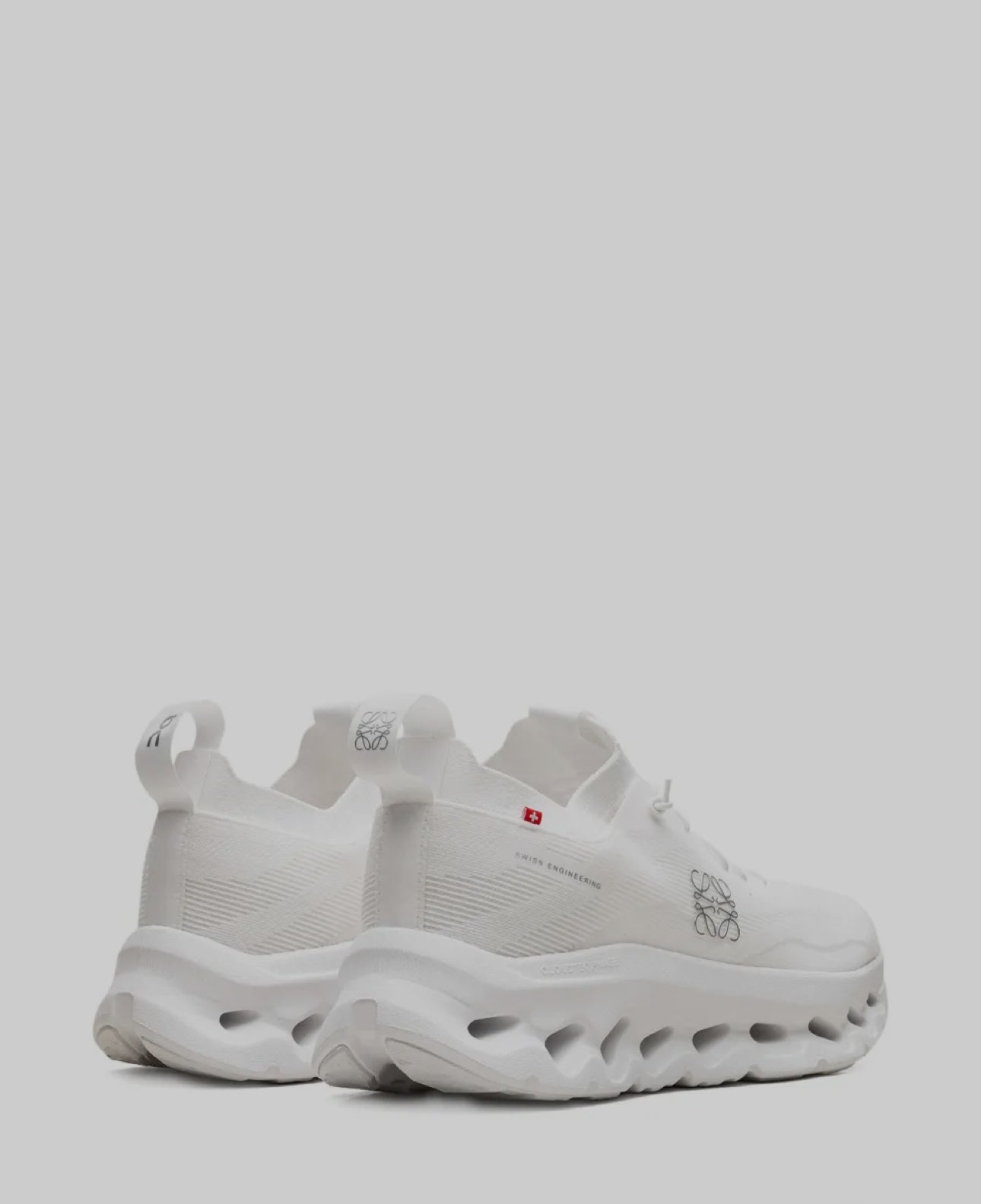 Sale On Running Cloudtilt LOEWE All White