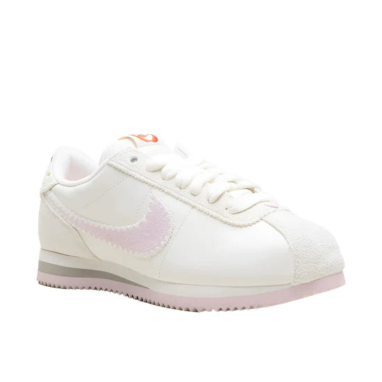Sale Nike Cortez "Valentine's Day - 2025" sneakers