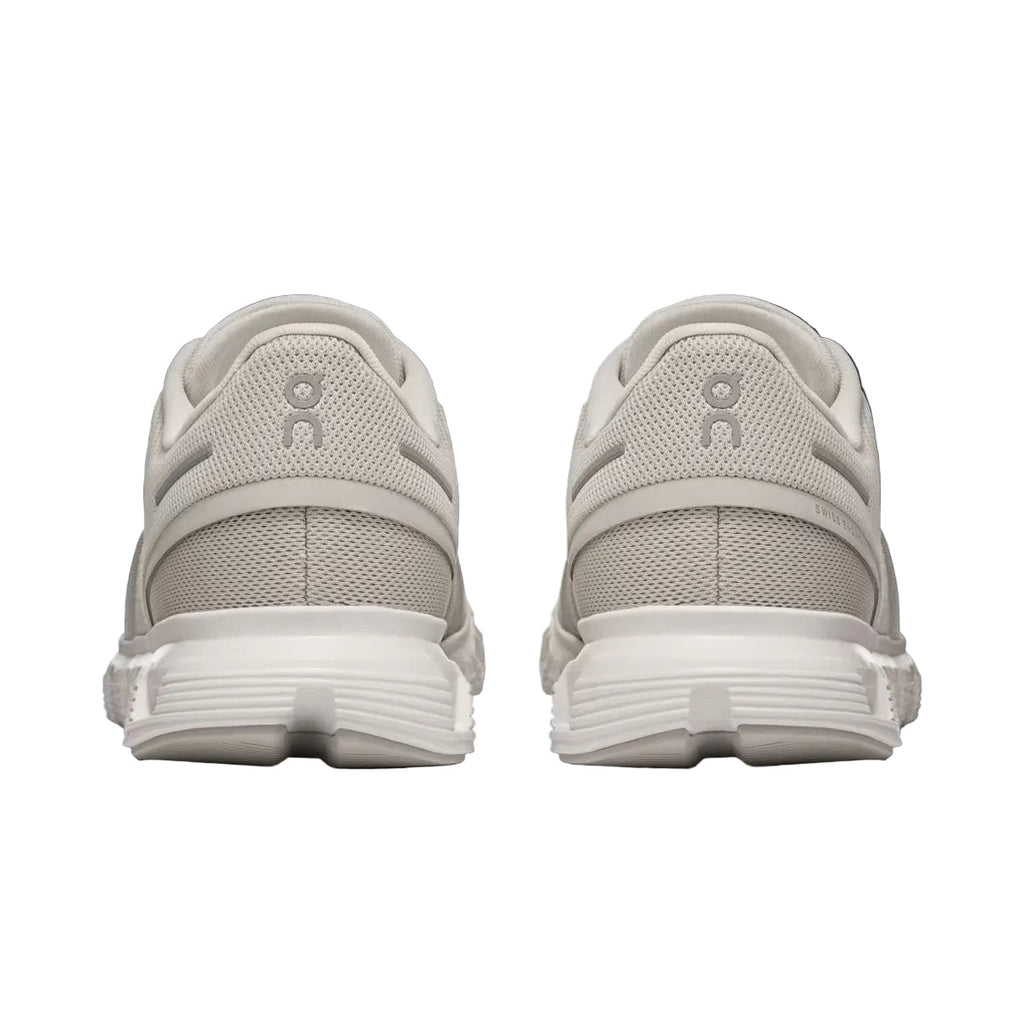 On Running Cloud 6 'Pearl White