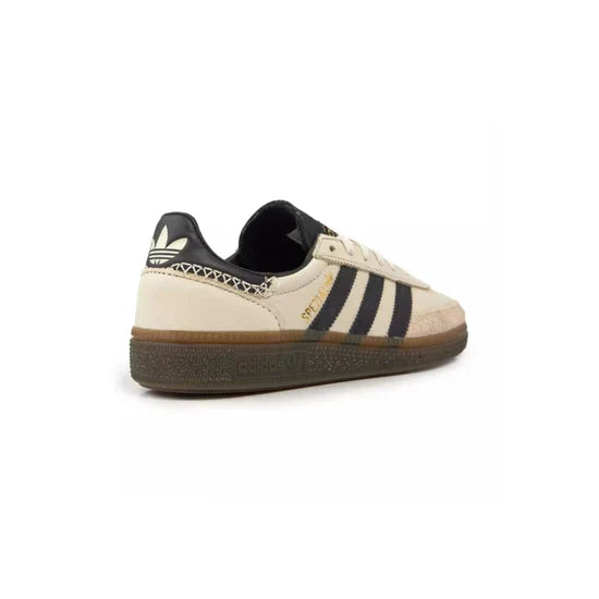 Handball Spezial 'Wonder White Black
